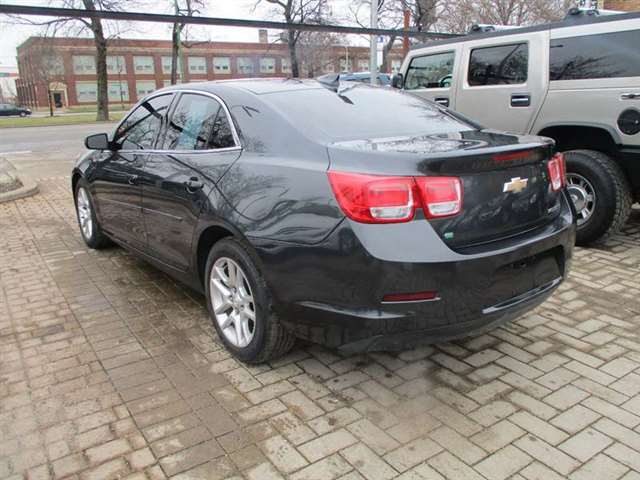 2015 Chevrolet Malibu LT 4dr Sedan W/1lt
